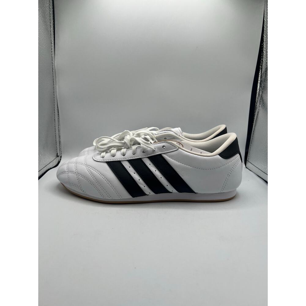 Adidas Taekwondo lace “White Black Gum” size 9 women’s